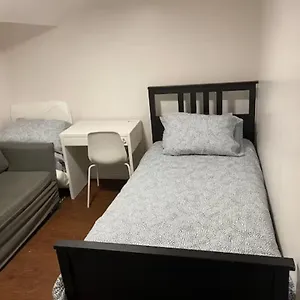 Homestay Basemewnt With Private Bathroom 36c, Toronto